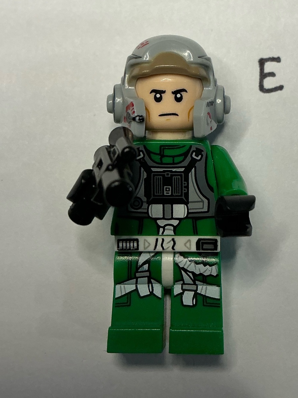 LEGO Star Wars Rebel Pilot A-wing minifigure